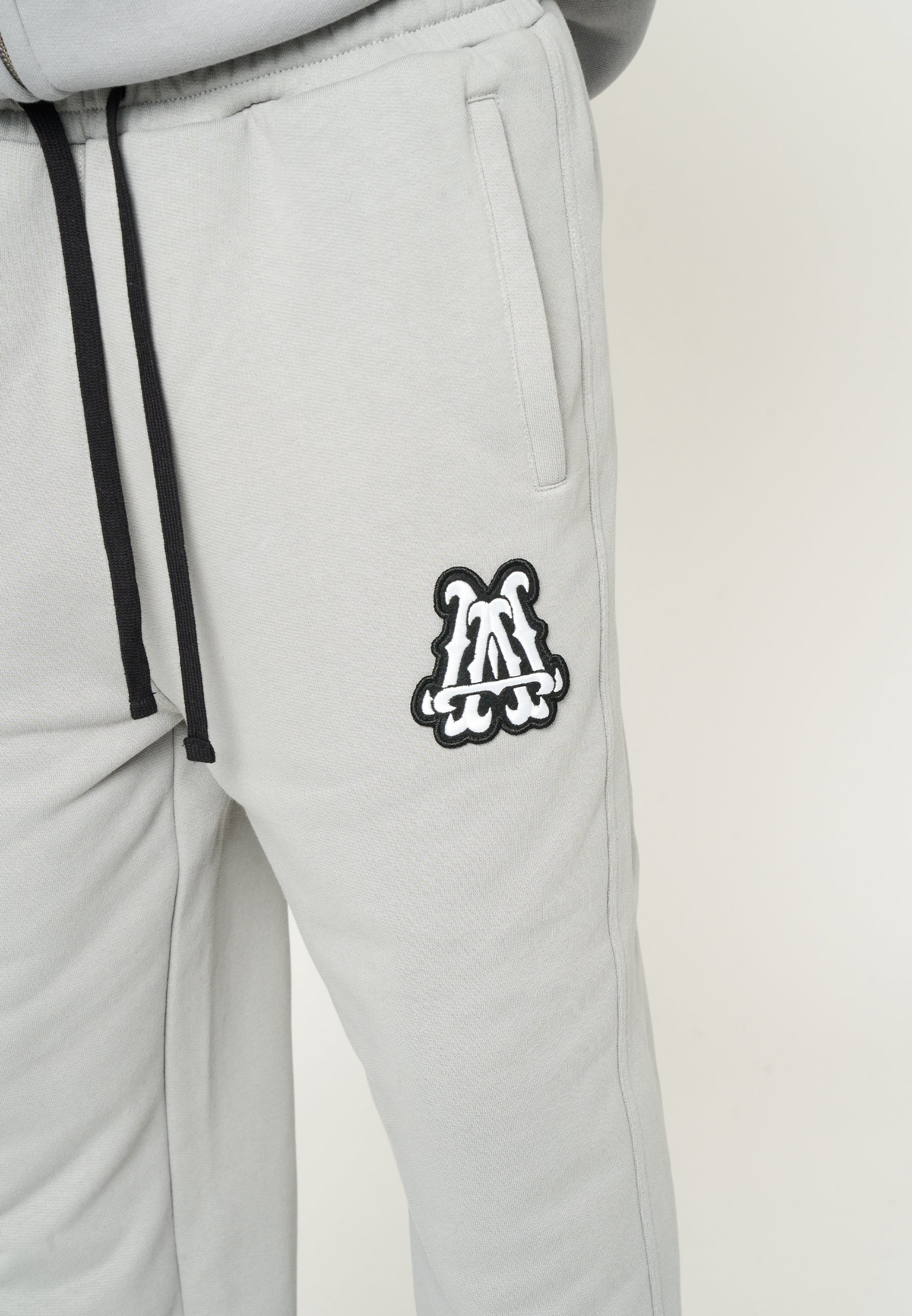 Jogger INITIALS Ultimate Grey