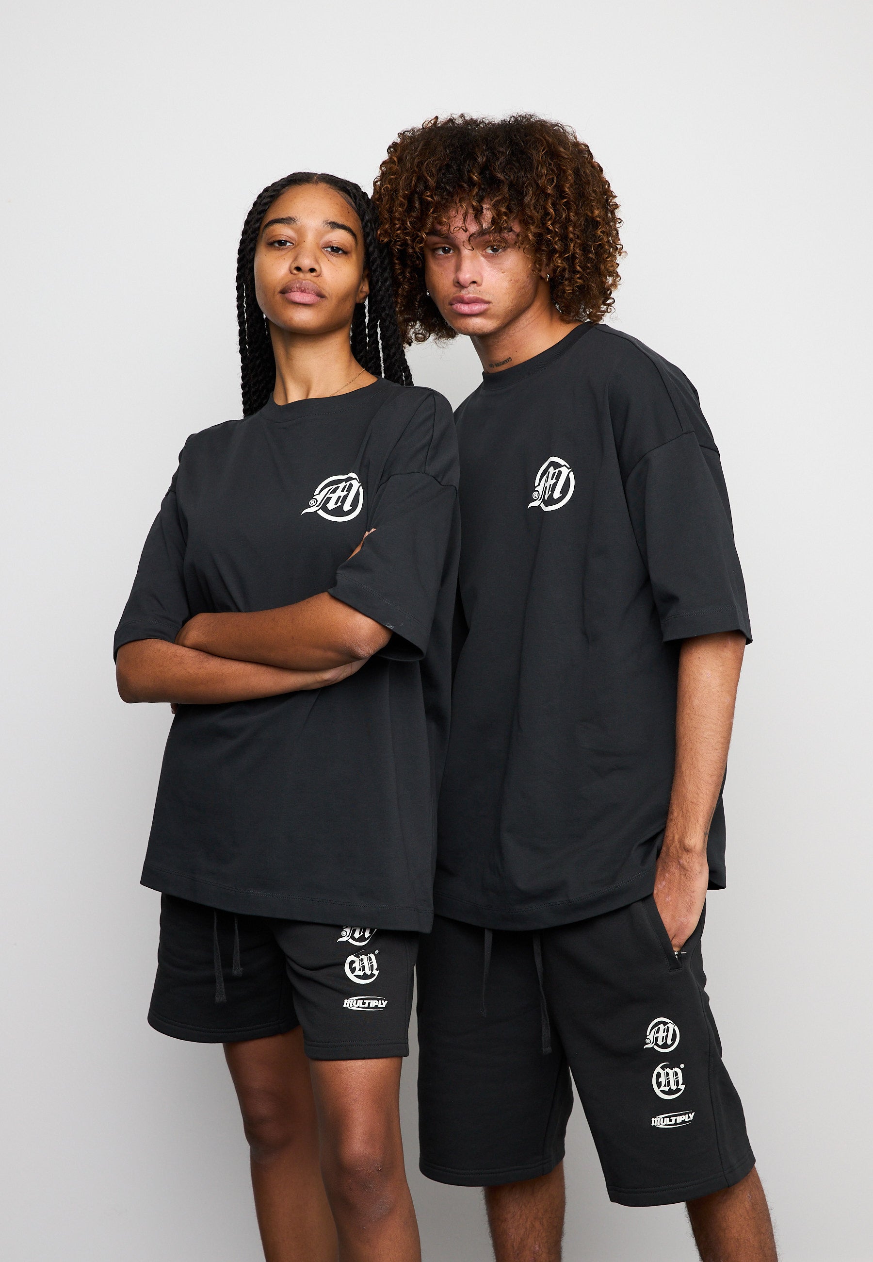 Oversized T-shirt CALUMNY Black Soda Washed